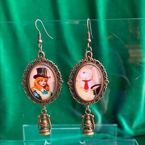 NEW Alice in Wonderland/rabbit cameo style dangle earrings in antique goldtone